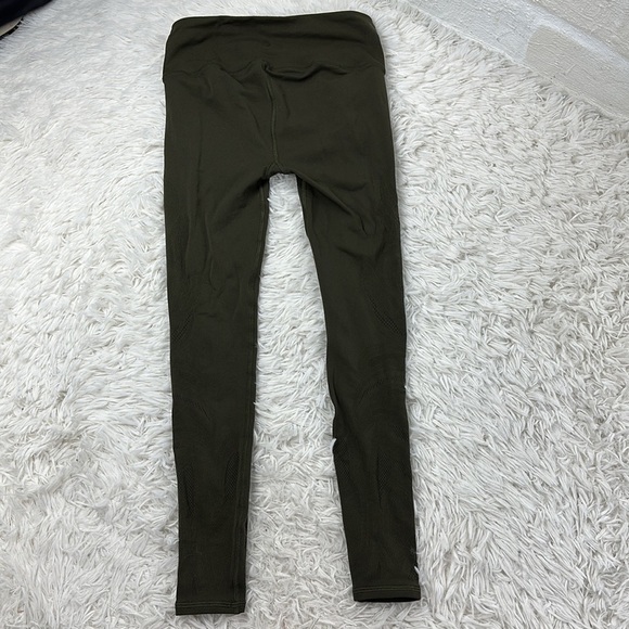 Lululemon Reveal Tight *En Avante 26" Dark Olive - Picture 7 of 7